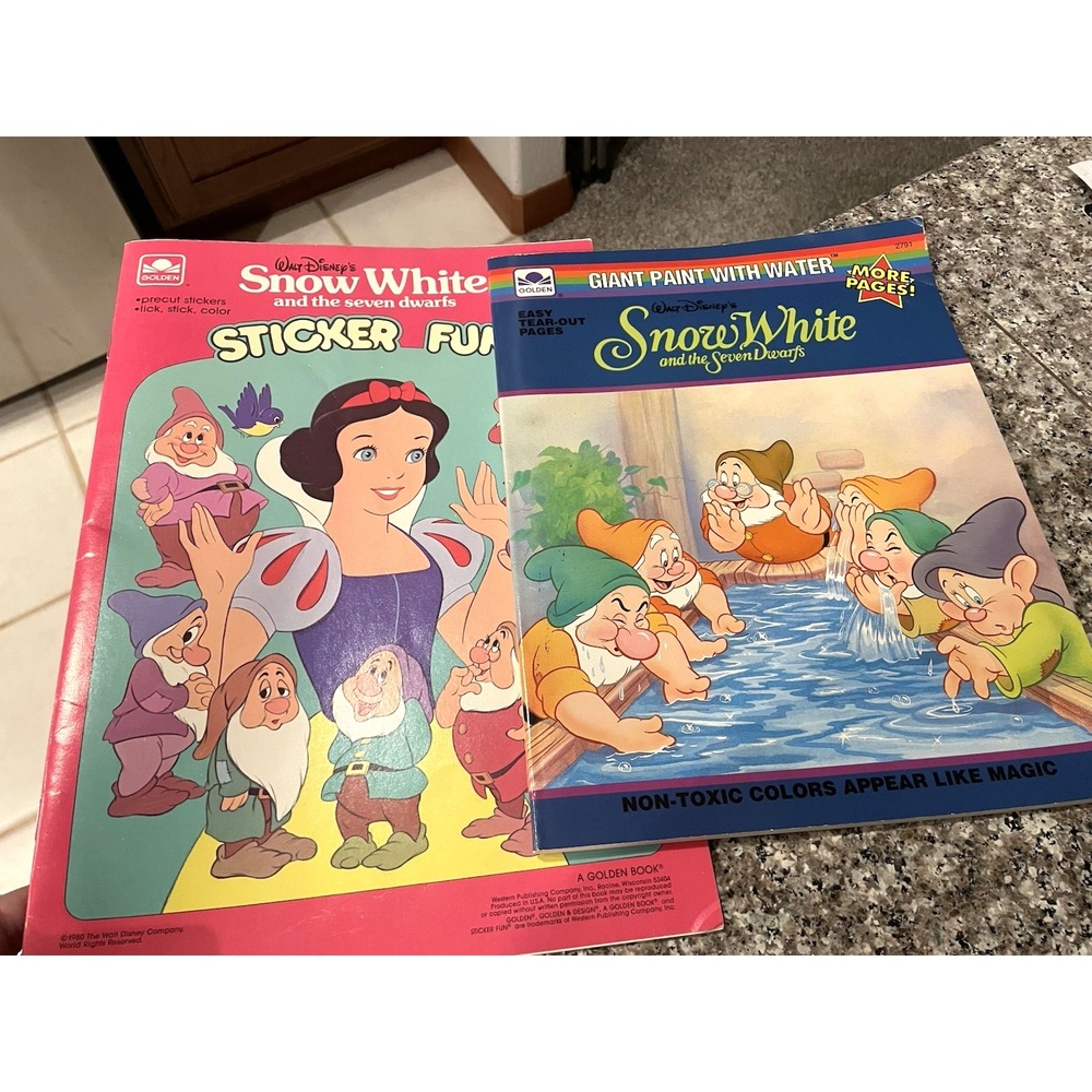 Vintage 80s 90 Disney Golden SNOW WHITE & THE SEVEN DWARFS Paint With Water Book